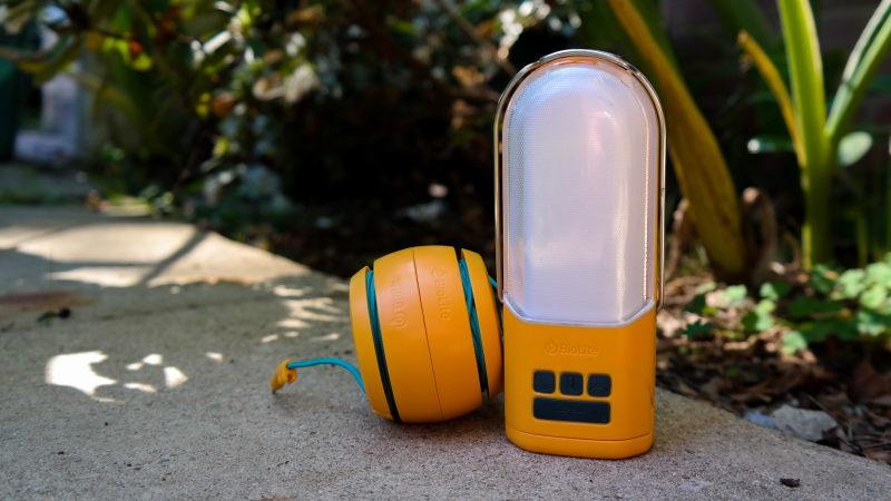 Illustration for article titled BioLite's NanoGrid Is a Lantern, Battery, and Flashlight All In One